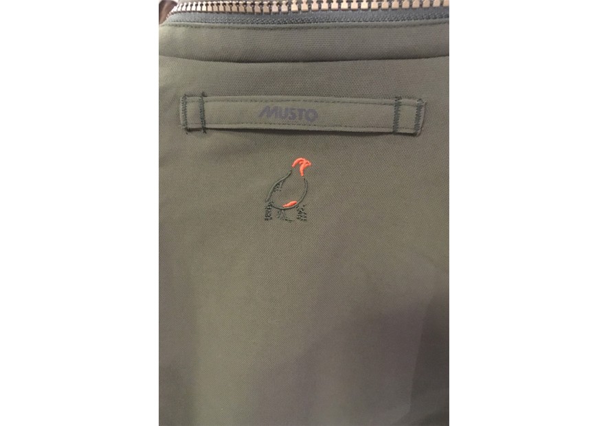 haut du dos de la veste Musto